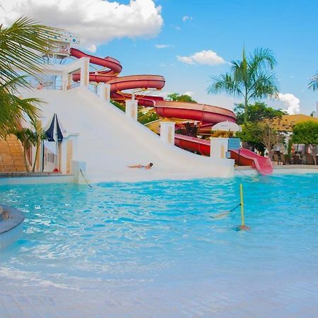 Hotel Lacqua Diroma -Cn Hospedagem Caldas Novas Zewnętrze zdjęcie