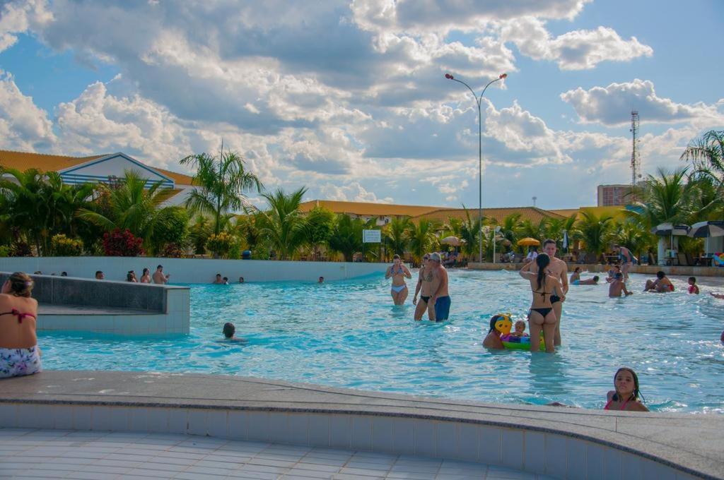 Hotel Lacqua Diroma -Cn Hospedagem Caldas Novas Zewnętrze zdjęcie