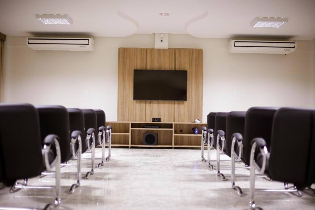 Hotel Lacqua Diroma -Cn Hospedagem Caldas Novas Zewnętrze zdjęcie